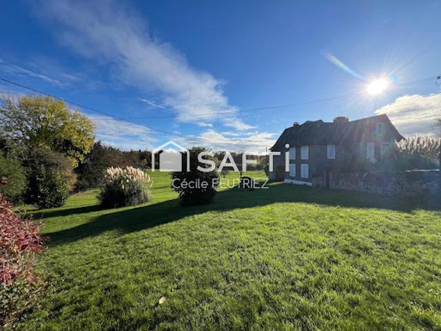 Vente Maison 8 pièces 270 m2 Favars