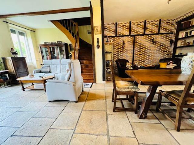 Vente Maison 8 pièces 270 m2 La Celle