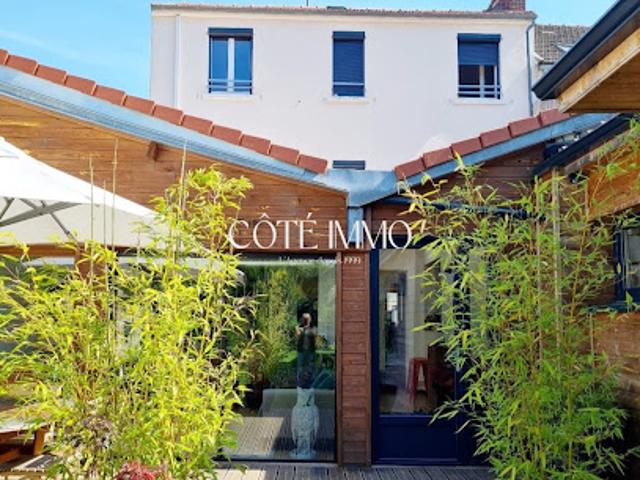 Vente Maison 8 pièces 270 m2 Lamorlaye