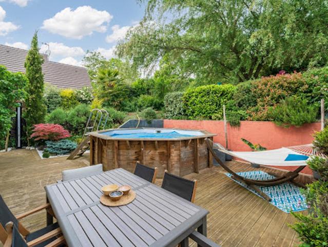 Vente Maison 8 pièces 270 m2 Lay Saint Christophe