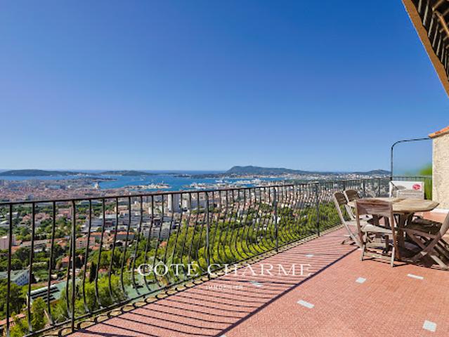 Vente Maison 8 pièces 270 m2 Toulon