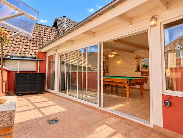 Vente Maison 8 pièces 270.6 m2 Andlau