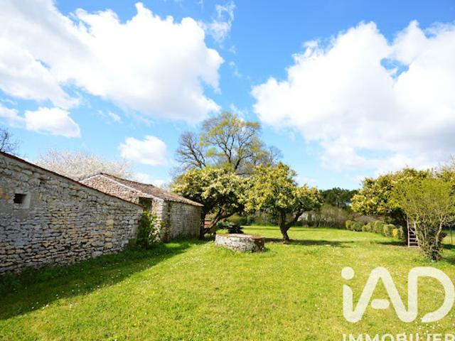 Vente Maison 8 pièces 272 m2 Corme Ecluse