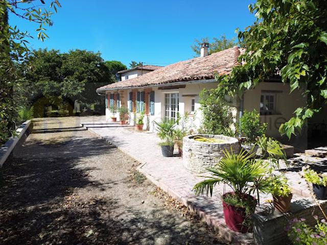 Vente Maison 8 pièces 272 m2 Le Castéra