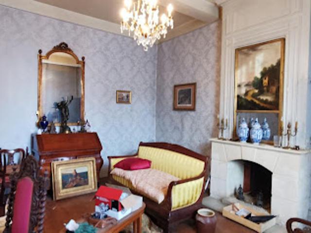 Vente Maison 8 pièces 273.09 m2 Bourg sur gironde
