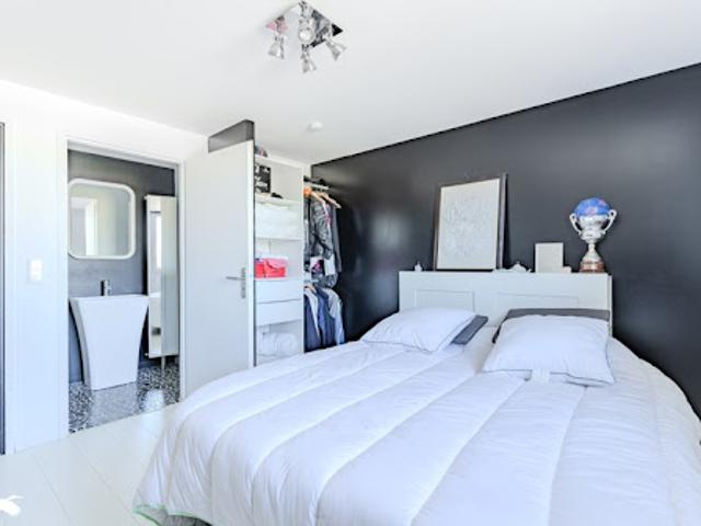 Vente Maison 8 pièces 285 m2 Arveyres
