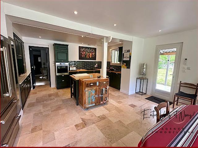 Vente Maison 8 pièces 285 m2 Bazas