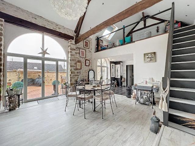 Vente Maison 8 pièces 285 m2 Fontainebleau