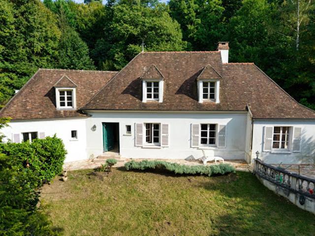 Vente Maison 8 pièces 287 m2 Buc