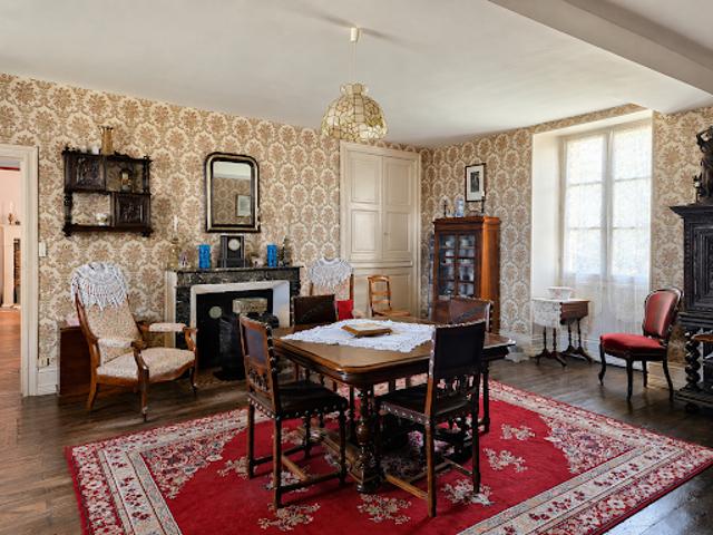 Vente Maison 8 pièces 287 m2 Saint Groux