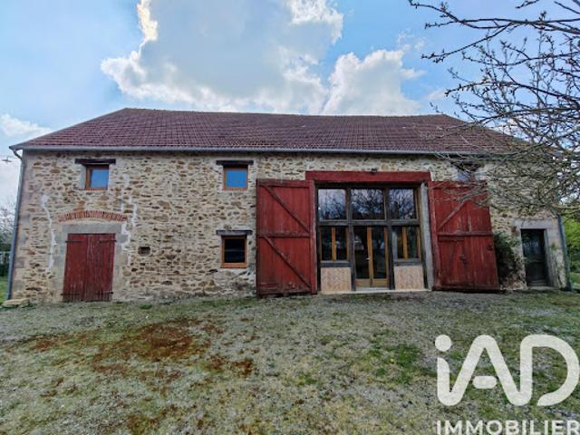Vente Maison 8 pièces 287 m2 Saint Saturnin