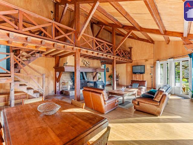 Vente Maison 8 pièces 289 m2 Tarascon sur ariege
