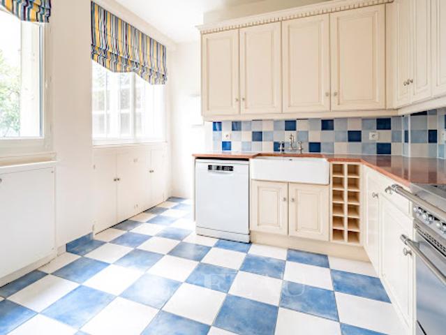 Vente Maison 8 pièces 280 m2 Neuilly sur Seine