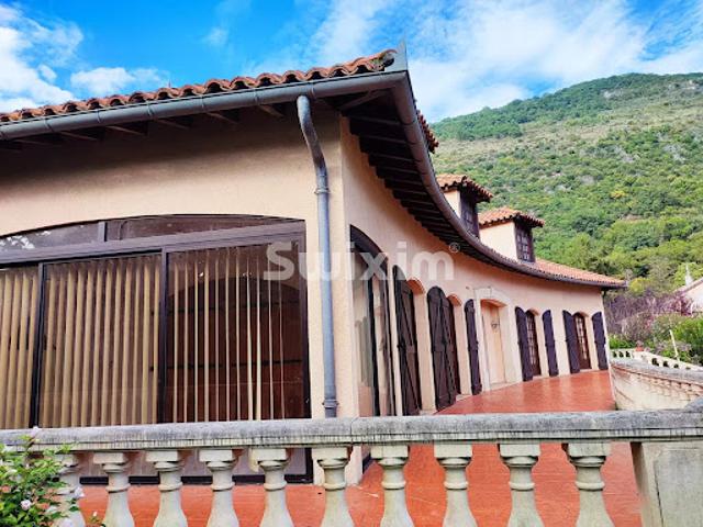 Vente Maison 8 pièces 280 m2 Foix