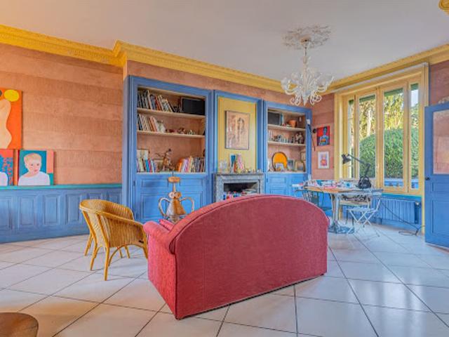Vente Maison 8 pièces 255 m2 Lyon 8ème