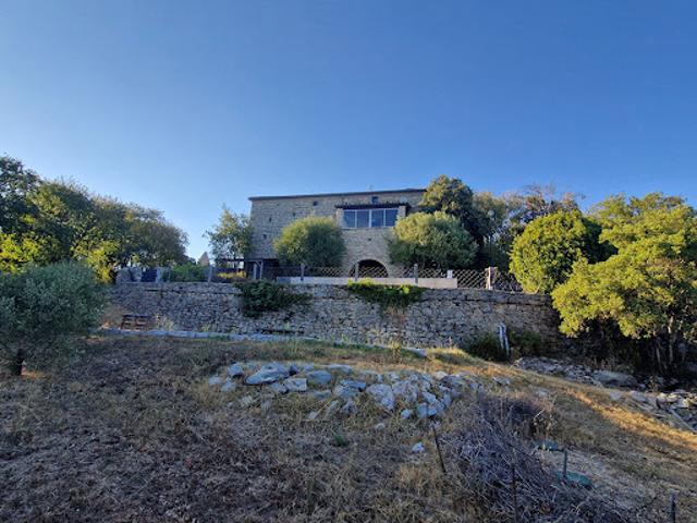 Vente Maison 8 pièces 280 m2 Saint André de Cruzières