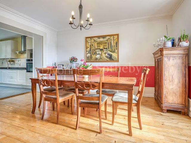 Vente Maison 8 pièces 281 m2 Divonne les Bains