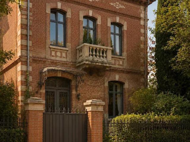 Vente Maison 8 pièces 281.84 m2 Toulouse