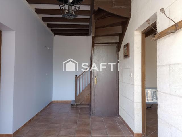Vente Maison 8 pièces 282 m2 Chalais