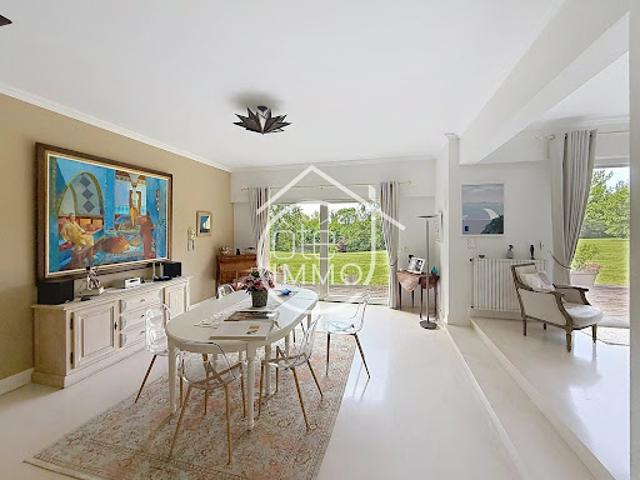 Vente Maison 8 pièces 295 m2 Le Fleix