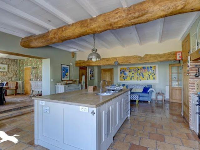 Vente Maison 8 pièces 298 m2 Salvagnac