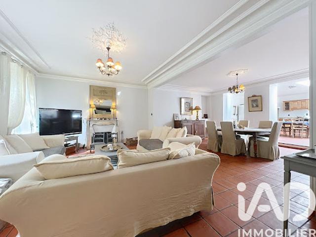 Vente Maison 8 pièces 290 m2 Brie Comte Robert