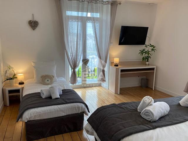Vente Maison de bourg 8 pièces 245 m2 Bruyeres