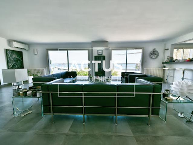 Vente Maison 8 pièces 290 m2 Istres