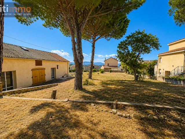 Vente Maison 8 pièces 304 m2 Marseille 16ème