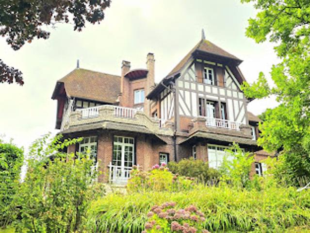 Vente Maison 8 pièces 304 m2 Dieppe