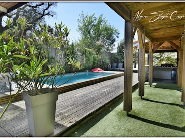 Vente Maison 8 pièces 306 m2 Soustons