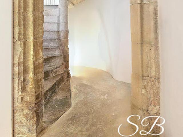 Vente Maison 8 pièces 300 m2 Montcuq en Quercy Blanc