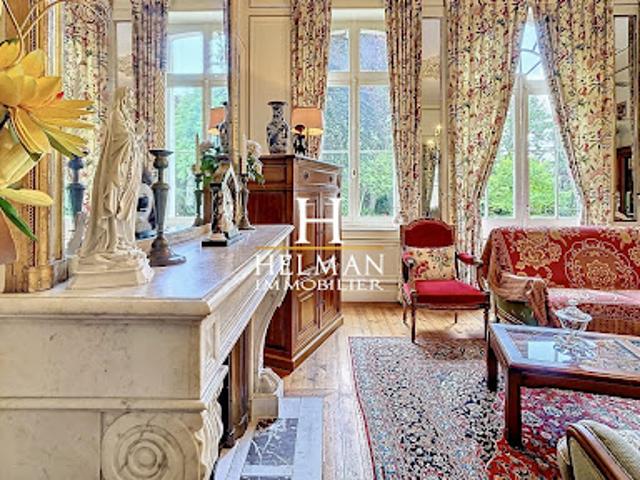Vente Maison 8 pièces 300 m2 Blendecques