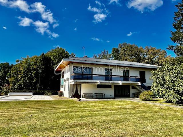 Vente Maison 8 pièces 300 m2 Bourg en Bresse
