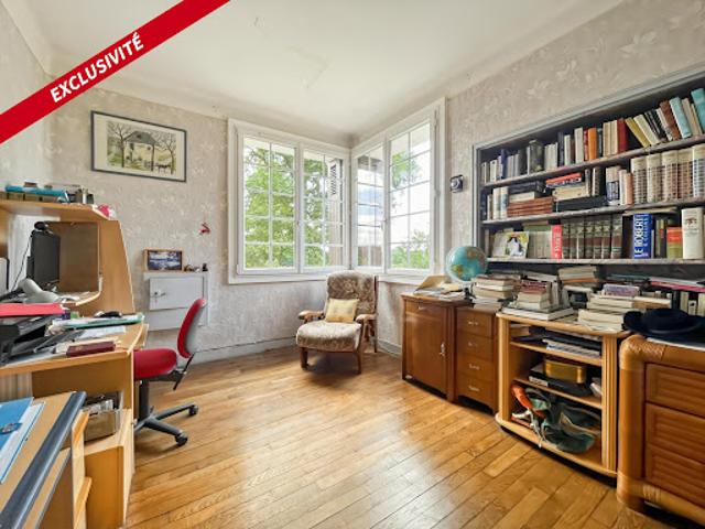 Vente Maison 8 pièces 300 m2 Cléré les Pins