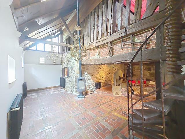 Vente Maison 8 pièces 217 m2 Lisieux