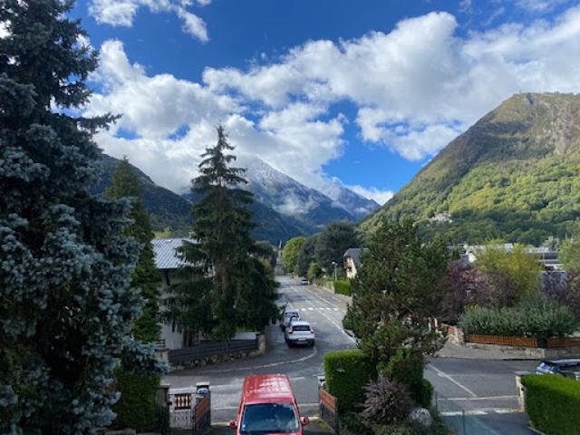 Vente Maison 8 pièces 300 m2 Saint Lary Soulan