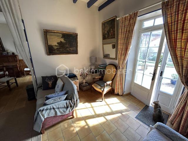 Vente Maison 8 pièces 300 m2 Valence D Agen