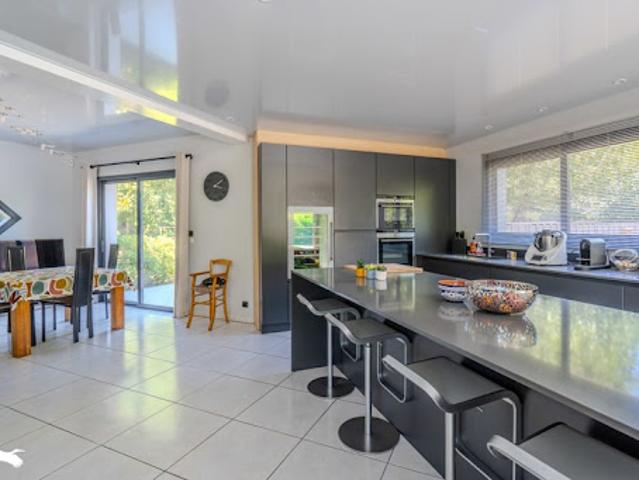 Vente Maison 8 pièces 300 m2 Vendays Montalivet