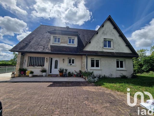 Vente Maison 8 pièces 303 m2 Lézinnes