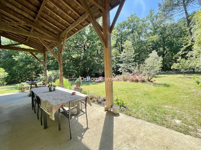 Vente Maison 8 pièces 315 m2 Blasimon