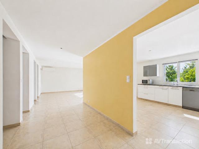 Vente Maison 8 pièces 310 m2 Bastelicaccia
