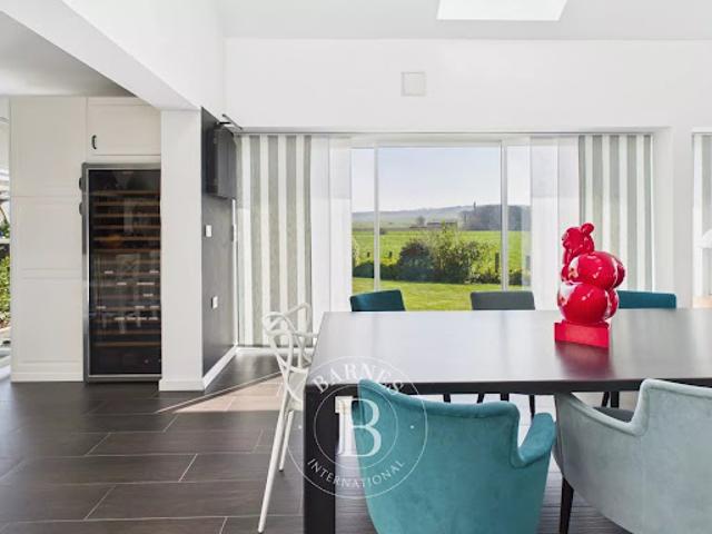 Vente Maison 8 pièces 313 m2 Sangatte