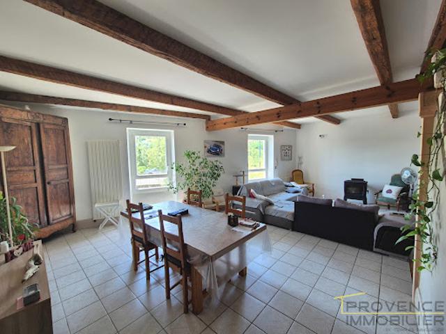 Vente Maison 8 pièces 325 m2 Meysse