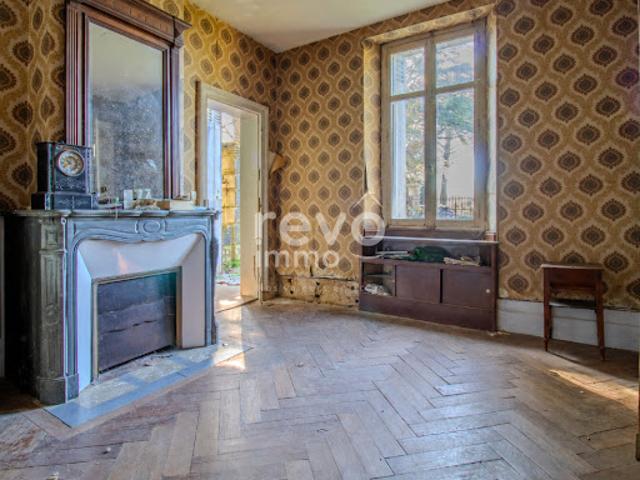 Vente Maison 8 pièces 325 m2 Camiac et Saint Denis