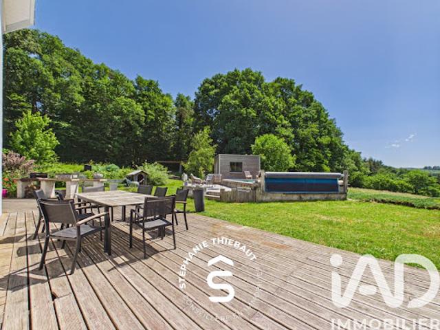 Vente Maison 10 pièces 325 m2 Hadol