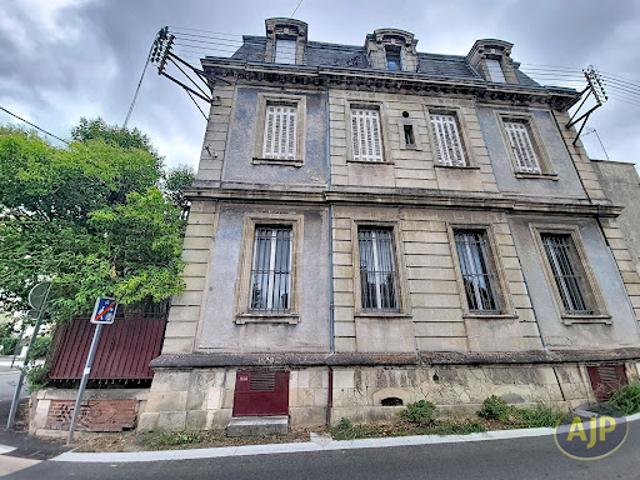 Vente Maison 8 pièces 326 m2 Talence