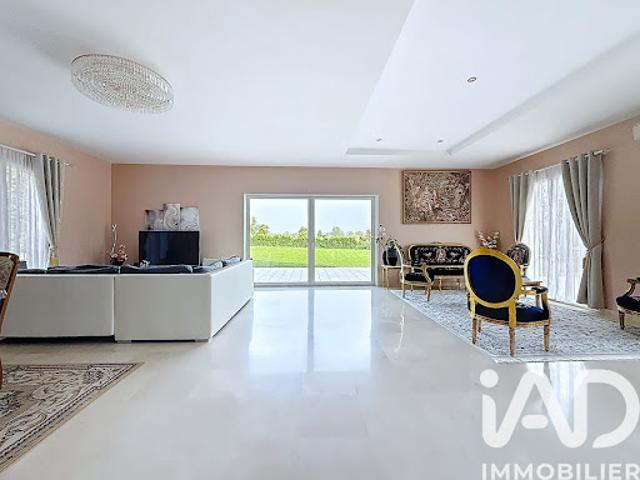 Vente Maison 8 pièces 327 m2 Nojeon en Vexin