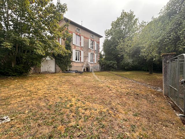 Vente Maison 8 pièces 329.2 m2 Gerbéviller