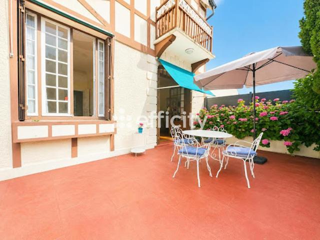 Vente Maison 8 pièces 320 m2 Mandres les Roses